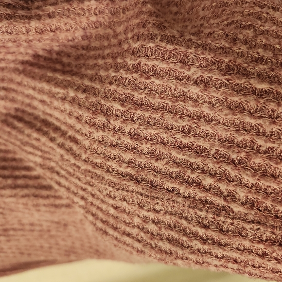 Urban Outfitters Cozy Waffle Knit Button-Up Oversized Small EUC - Picture 7 of 9